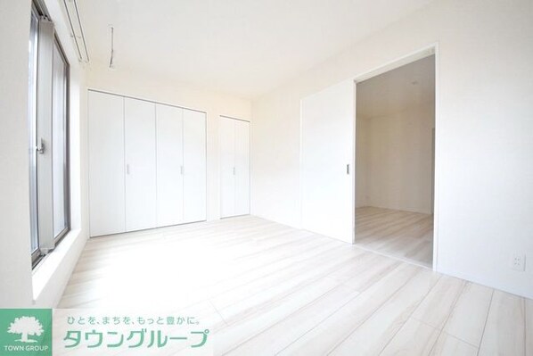 ナリトモ仁戸名B棟の物件内観写真